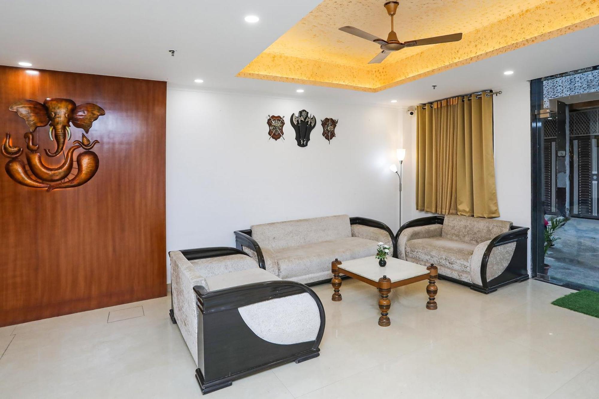 Collection O Residency Near Dwarka Sector 21 Metro Station 호텔 Kapas Hera 외부 사진